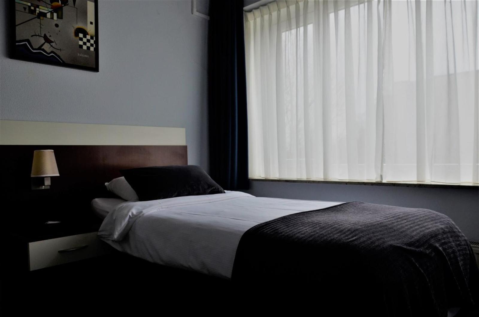 Hotel Apollo 3*