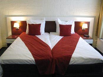 Hotel Apollo 3*